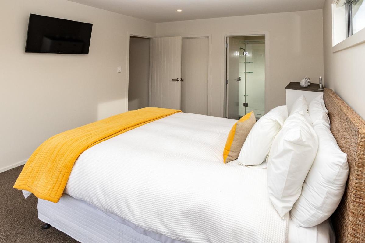 Poppa Pete'S - Te Anau Holiday Home Екстер'єр фото